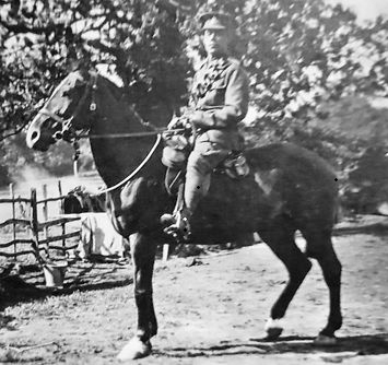 Lance Corporal George Cowley on horseback, circa 1915.